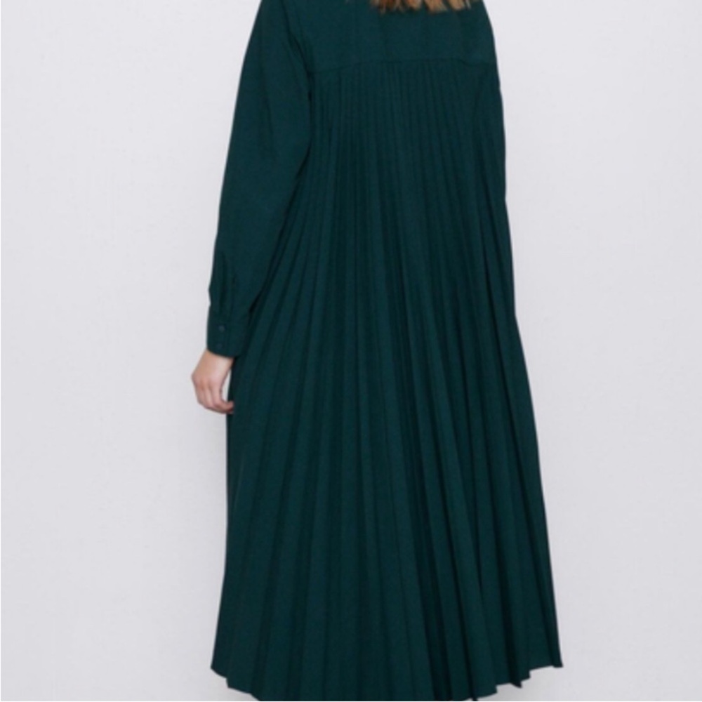 Zara Hunter Green Midi Pleated Dress - Picture 3 of 15